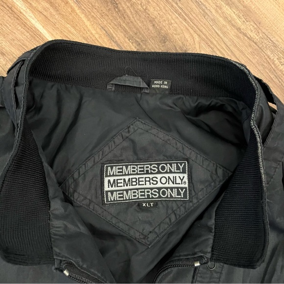 Mens vintage 90s members only full zip iconic racer bomber jacket sz XLT black - Picture 5 of 5